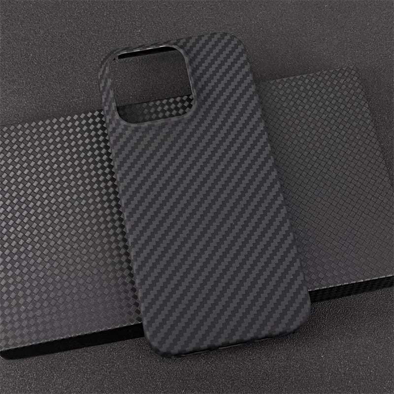 Oatsbasf Luxury Pure Carbon Fiber Case for Apple iPhone 15 series