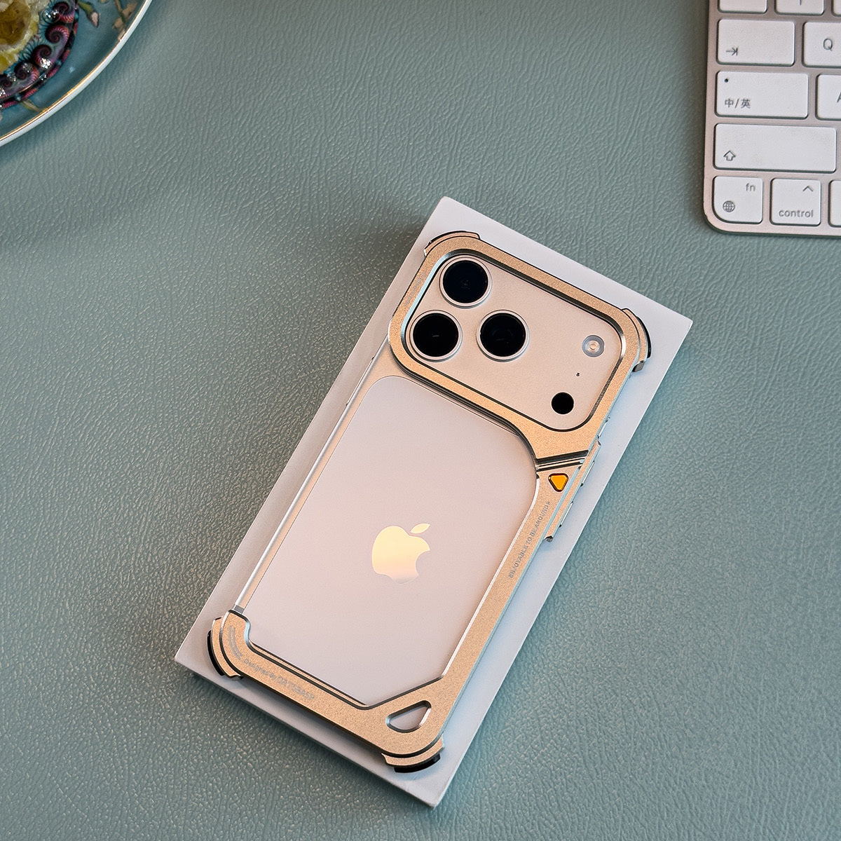 Oatsbasf 9 Shell Invisible Kickstand Air Cushion Shockproof Aluminum Metal Bumper Case Cover