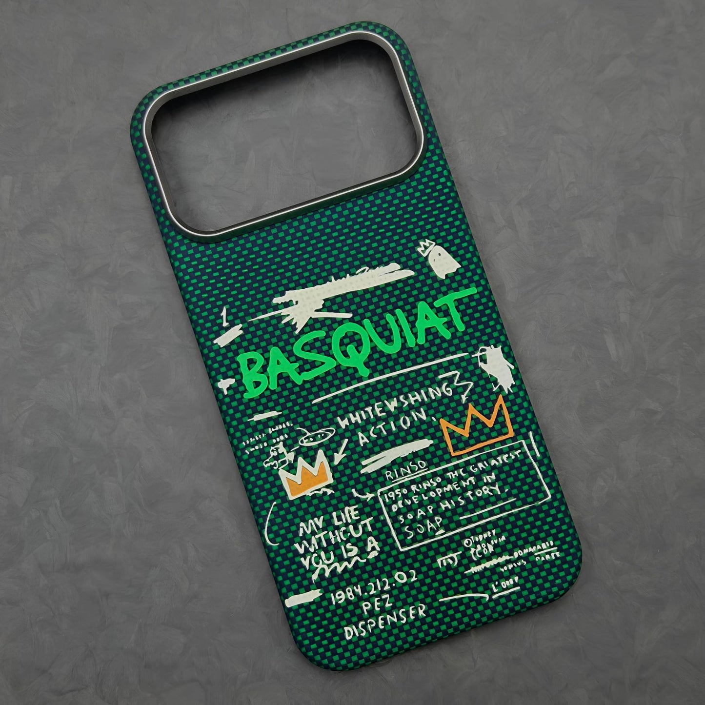 Oatsbasf Luxury Pure Aramid Fiber Luminous MagSafe Case Cover