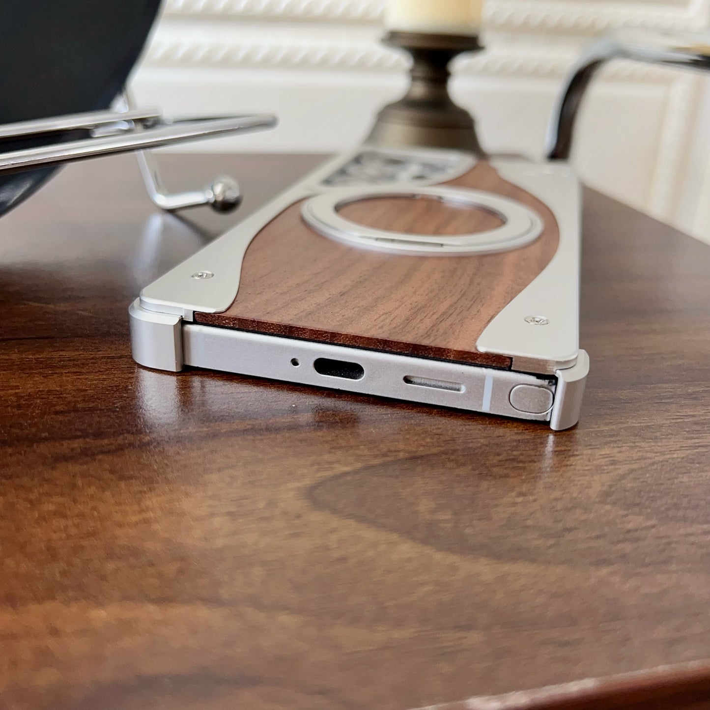 Armor King Stoat Bezel-less MagSafe Pivot Ring Stand Walnut Wood Metal Case Cover