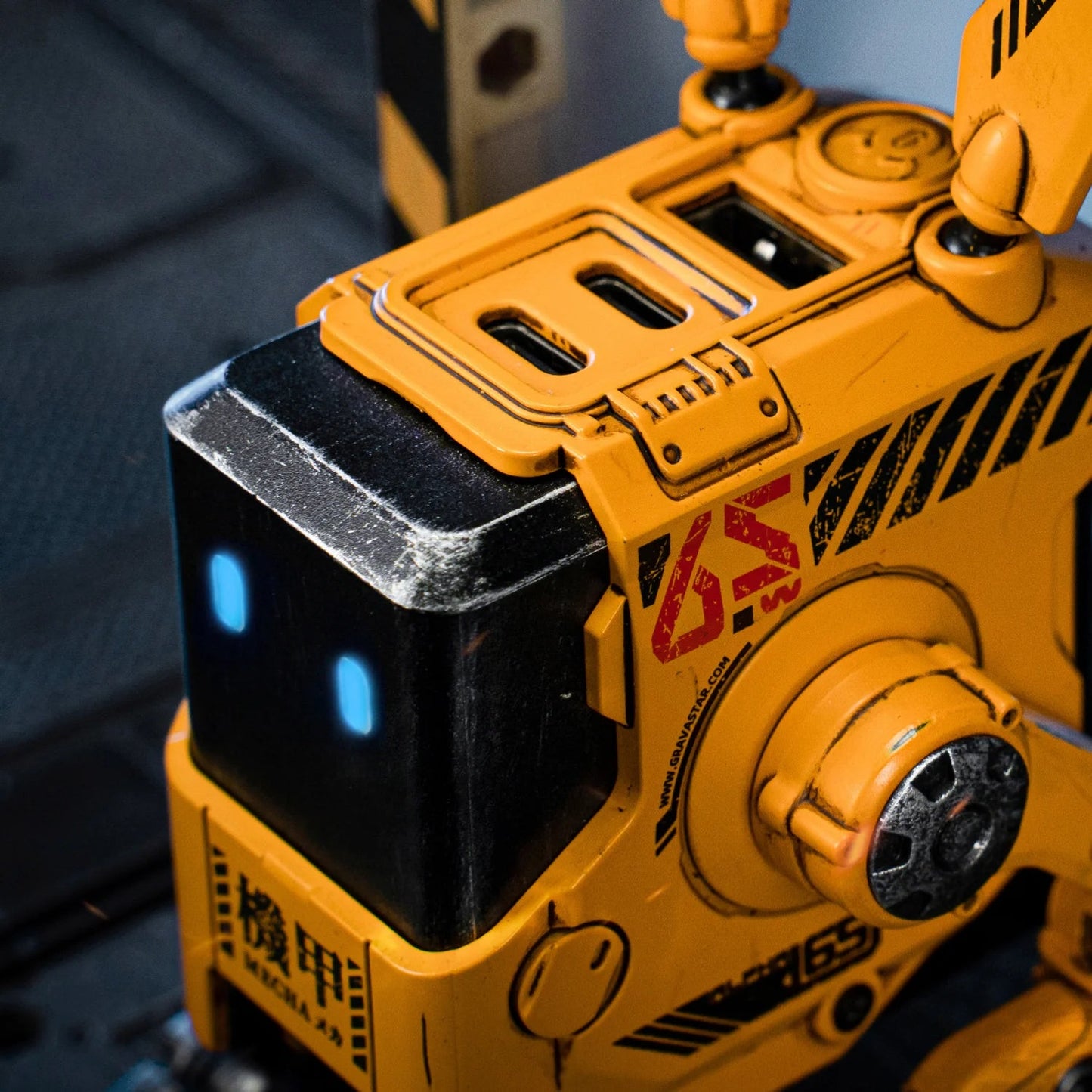 GravaStar Alpha65 GaN PD 65W Triple-Device Fast Wall Charger