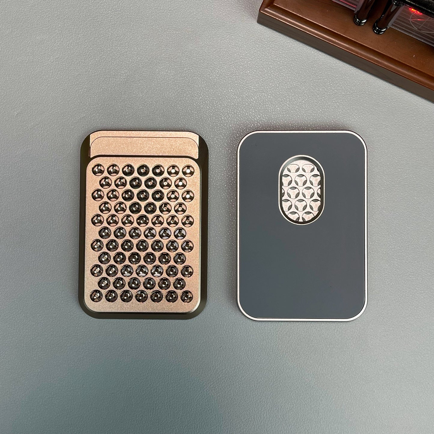 Armor King MagSafe Aluminum Alloy Phone Wallet Magnetic Card Holder